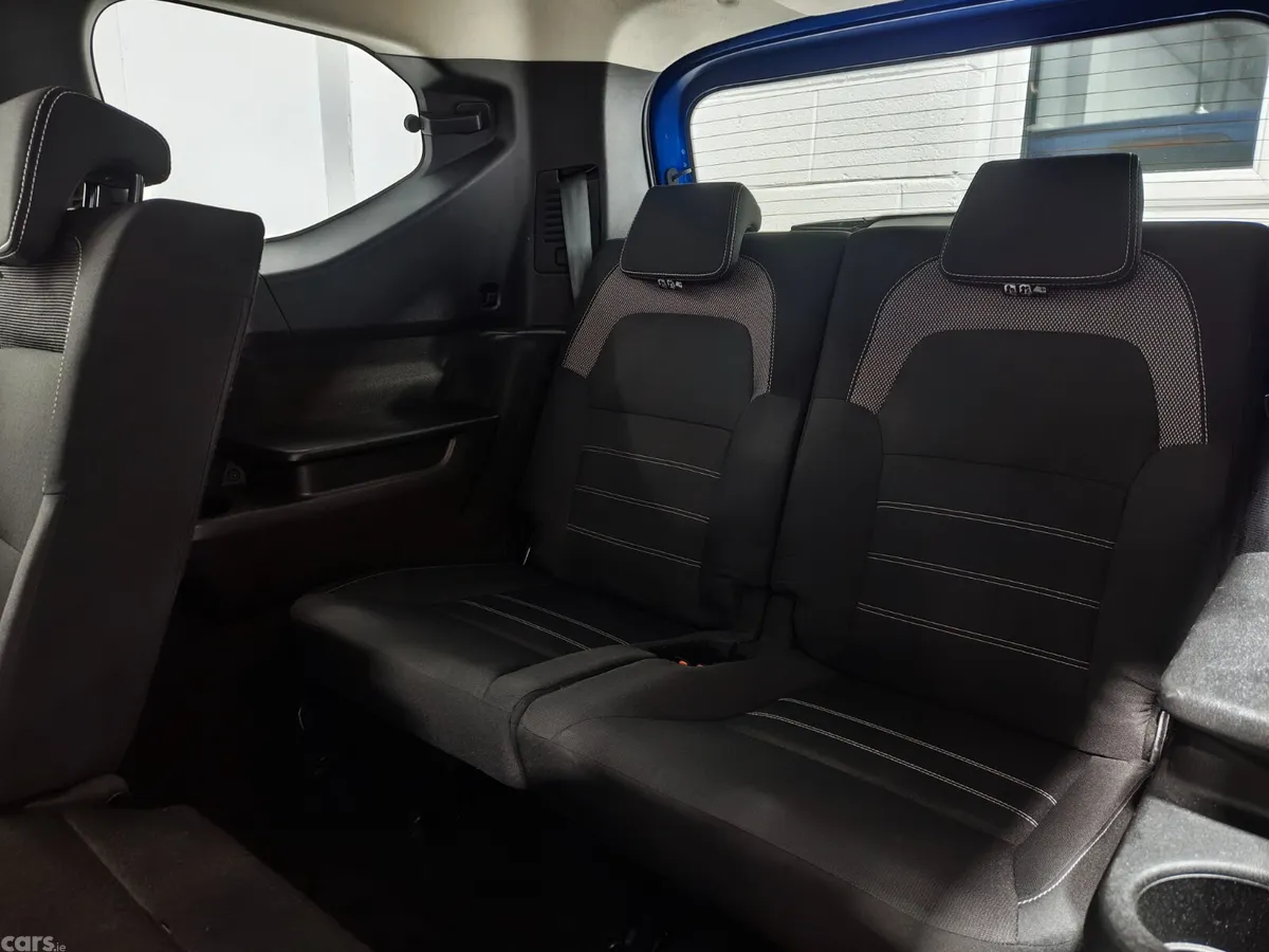 Dacia Jogger MPV, Petrol, 2022, Blue