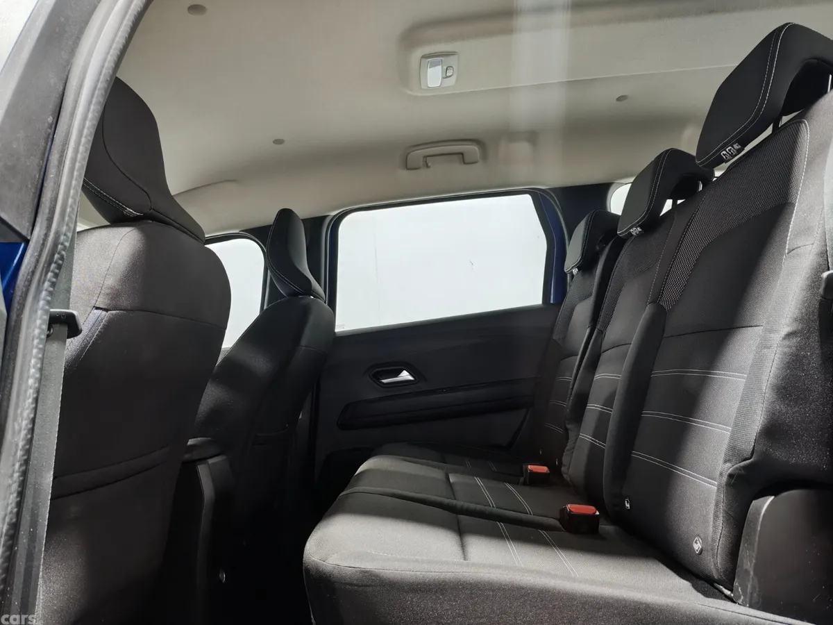 Dacia Jogger MPV, Petrol, 2022, Blue