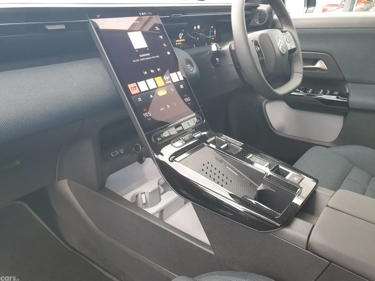 Citroen C5 Aircross MPV, Petrol Hybrid, 2026, Blue