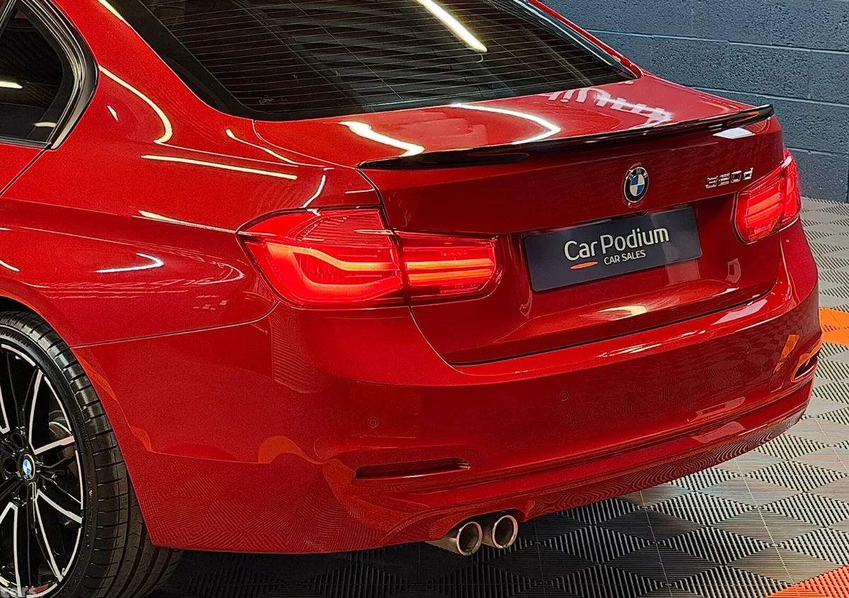BMW 3-Series Saloon, Diesel, 2017, Red