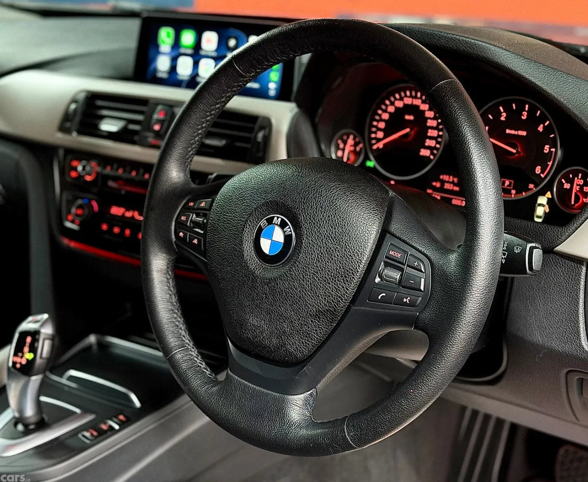 BMW 3-Series Saloon, Diesel, 2017, Red