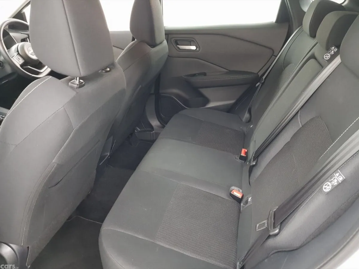 Nissan Qashqai MPV, Petrol Hybrid, 2026, White