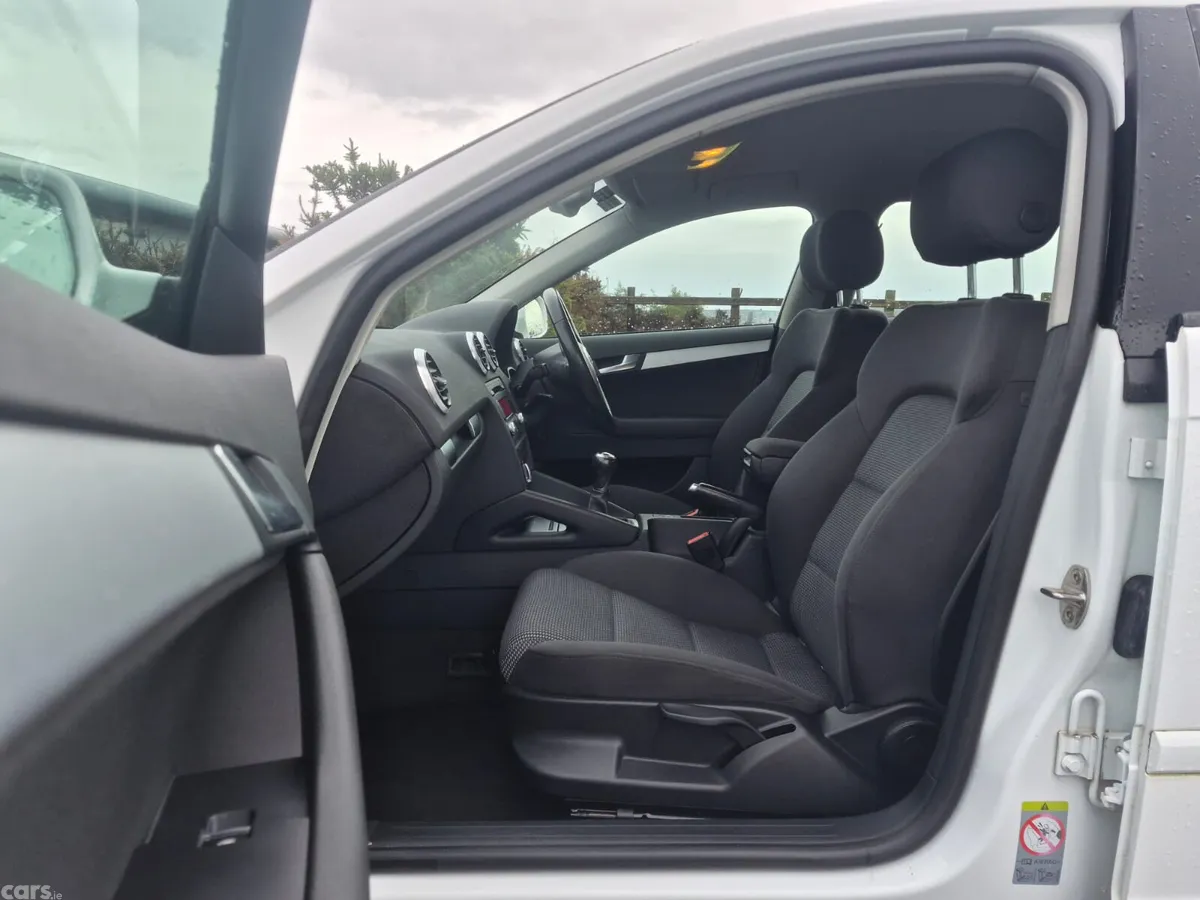 Audi A3 Hatchback, Diesel, 2013, White