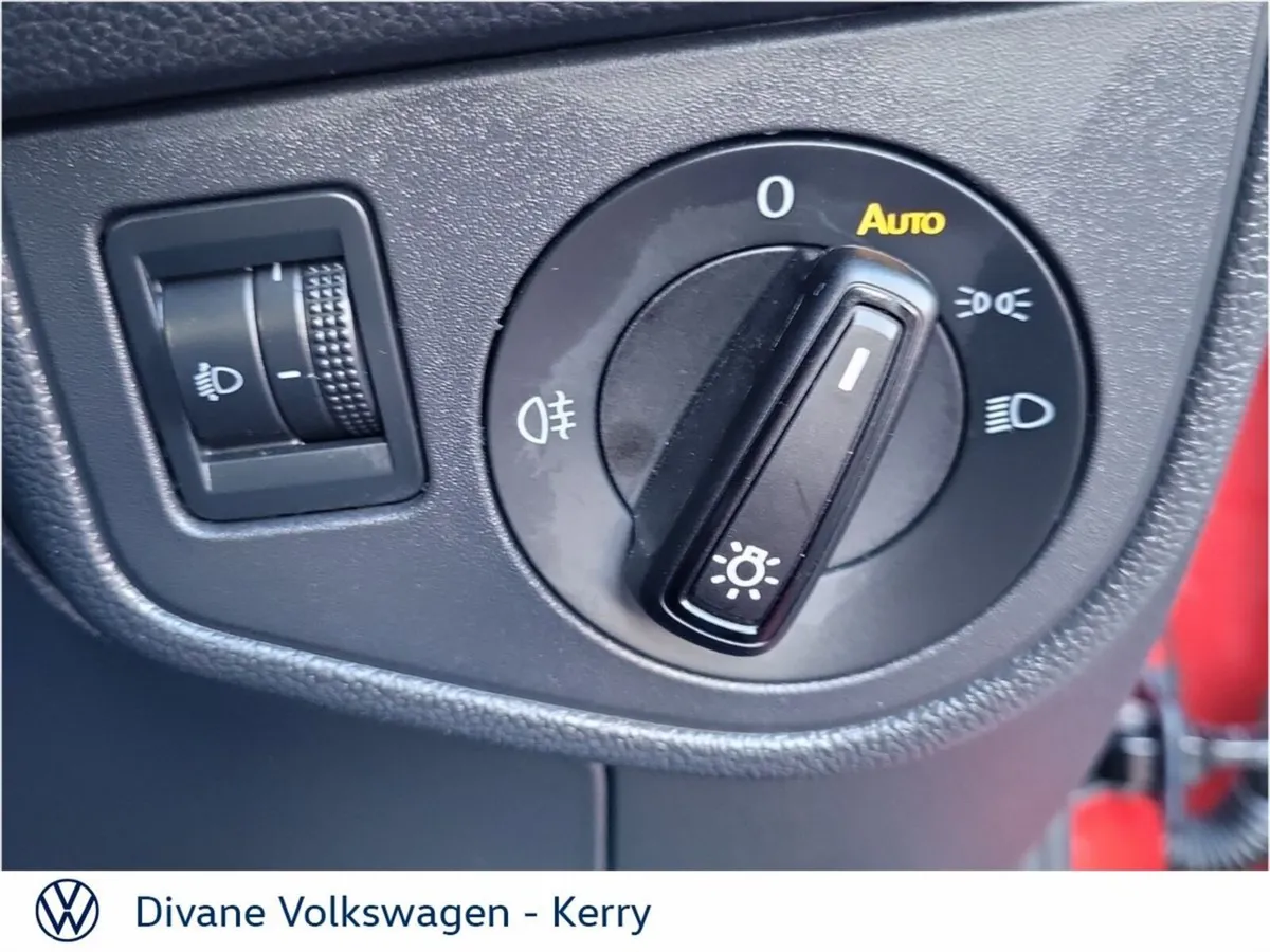 Volkswagen Taigo SUV, Petrol, 2026, Red