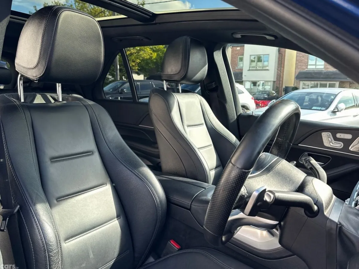 Mercedes-Benz GLE SUV, Diesel, 2021, Blue