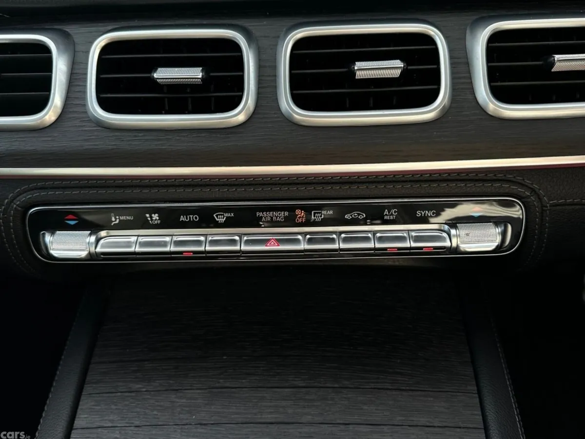 Mercedes-Benz GLE SUV, Diesel, 2021, Blue