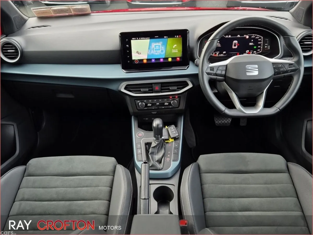 SEAT Arona SUV, Petrol, 2023, Red