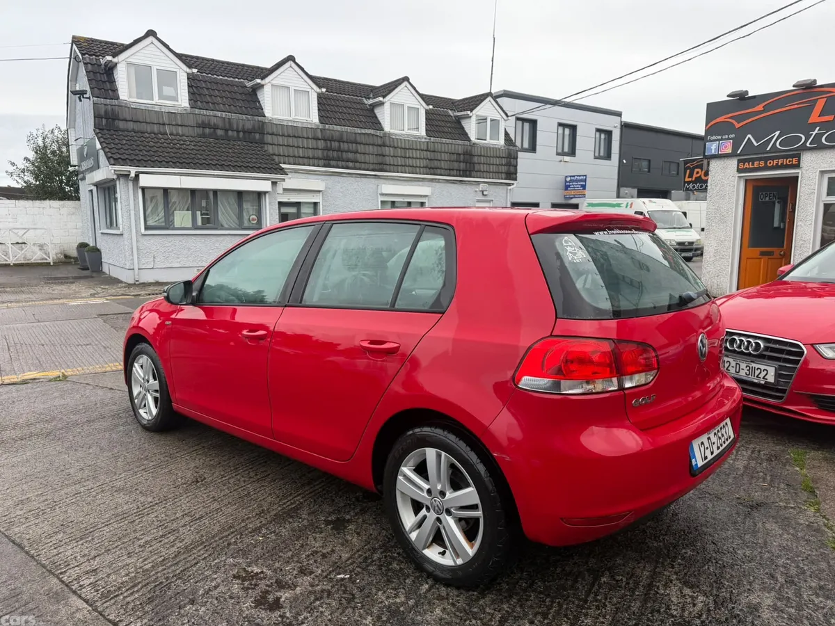Volkswagen Golf Hatchback, Diesel, 2012, Red