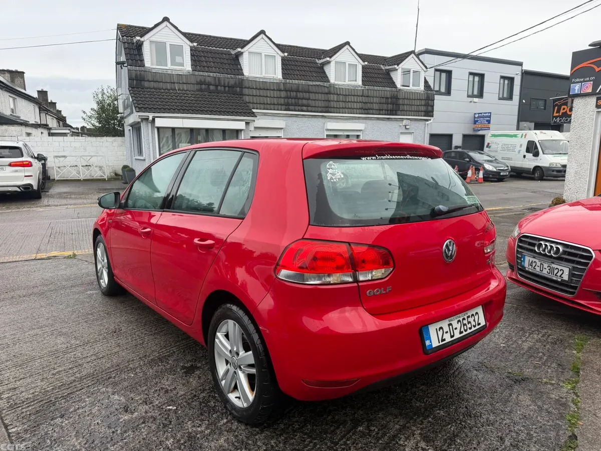 Volkswagen Golf Hatchback, Diesel, 2012, Red