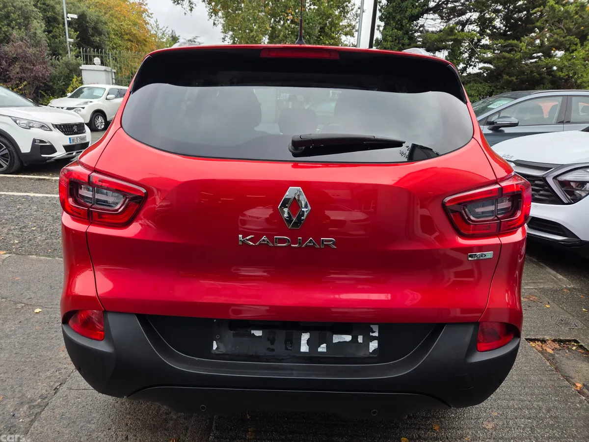 Renault Kadjar SUV, Diesel, 2017, Red
