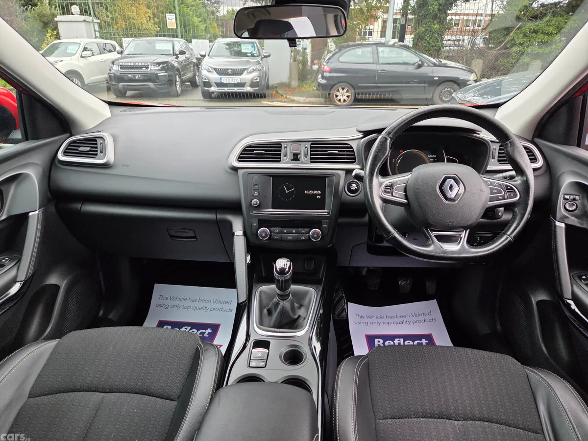 Renault Kadjar SUV, Diesel, 2017, Red