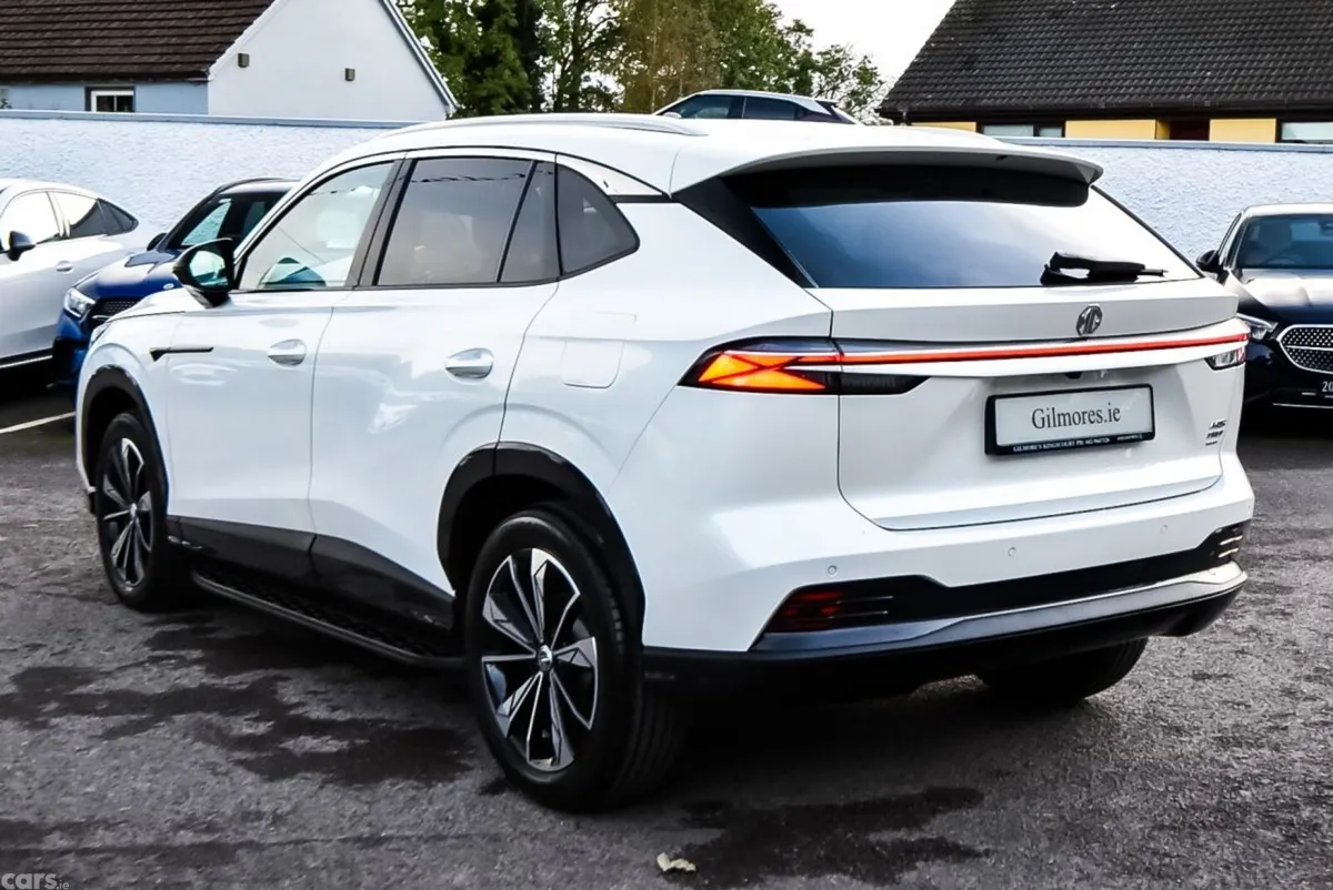 MG HS SUV, Petrol Plug-in Hybrid, 2025, White