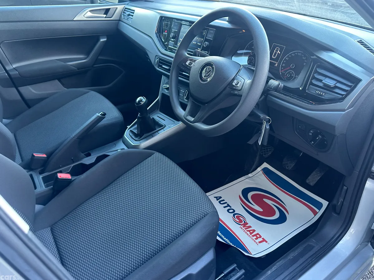 Volkswagen Polo Hatchback, Petrol, 2018, Silver