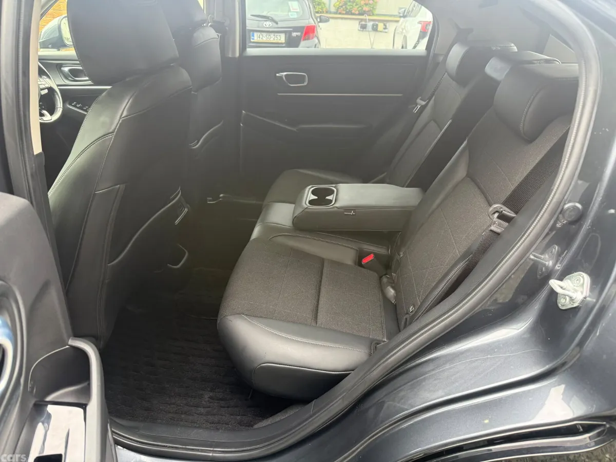 Honda Vezel SUV, Petrol Hybrid, 2021, Grey