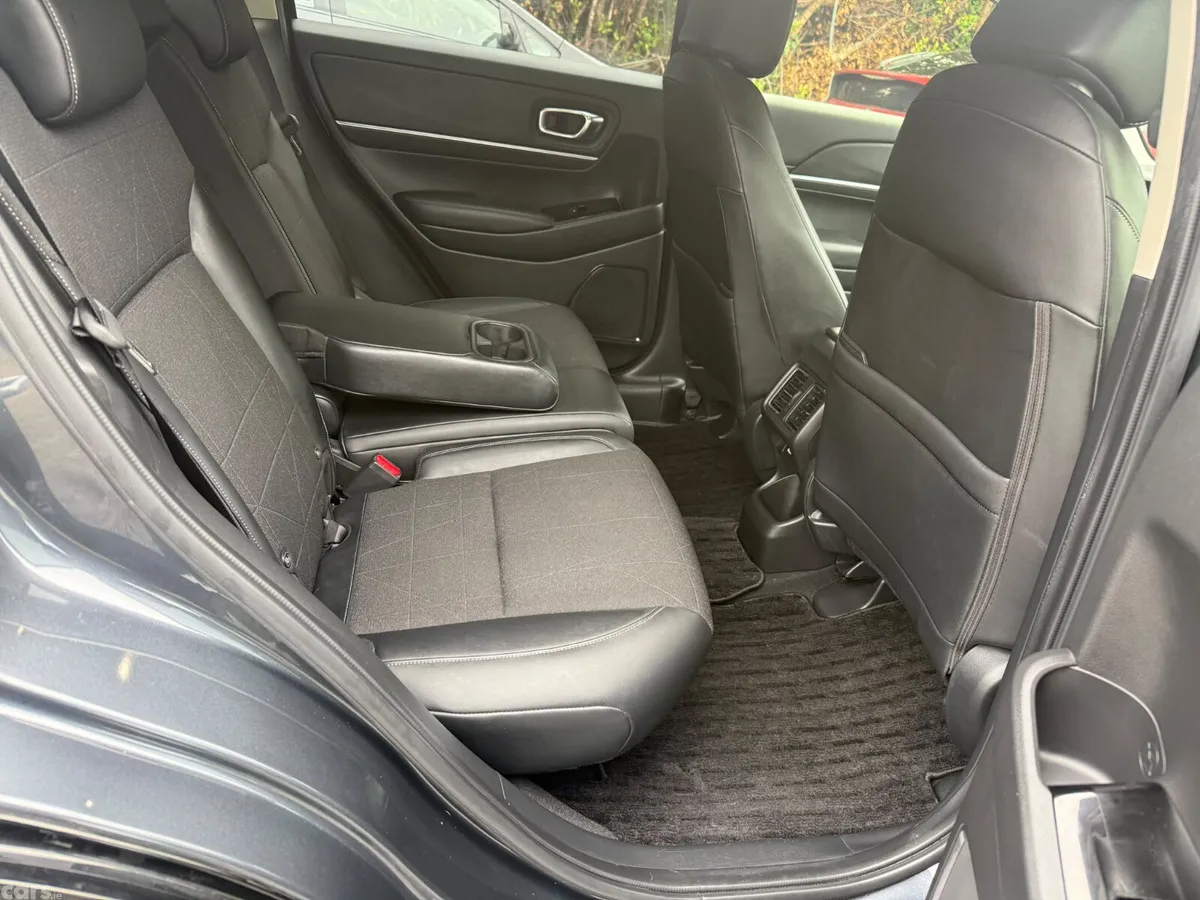 Honda Vezel SUV, Petrol Hybrid, 2021, Grey