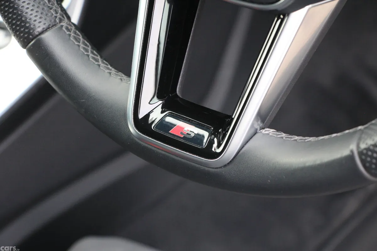 Audi A6 Saloon, Diesel, 2023, Blue
