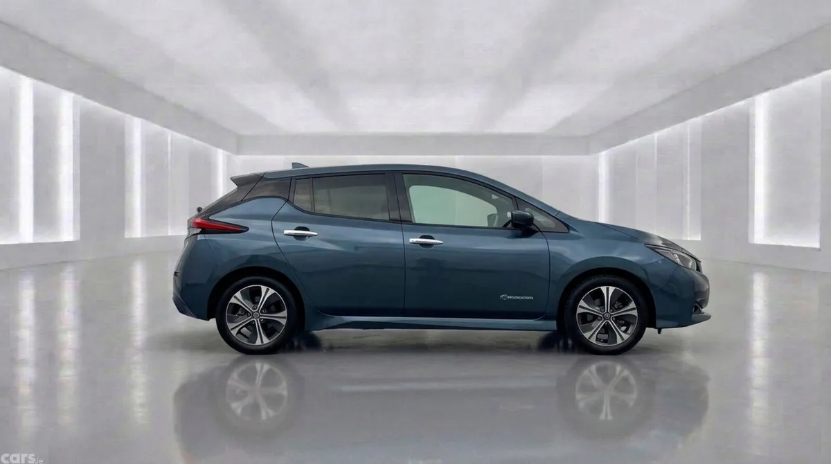 Nissan Leaf Hatchback, Electric, 2022, Grey