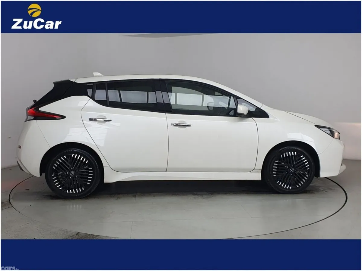Nissan Leaf Hatchback, Electric, 2023, White