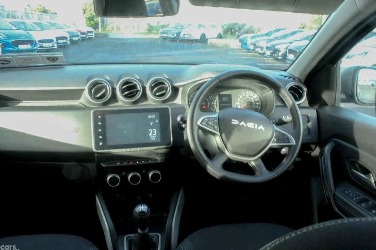 Dacia Duster SUV, Diesel, 2023, Grey