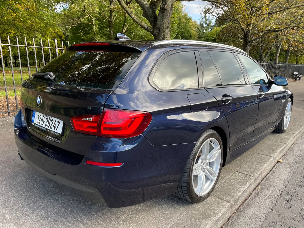 BMW 5-Series Estate, Diesel, 2012, Blue