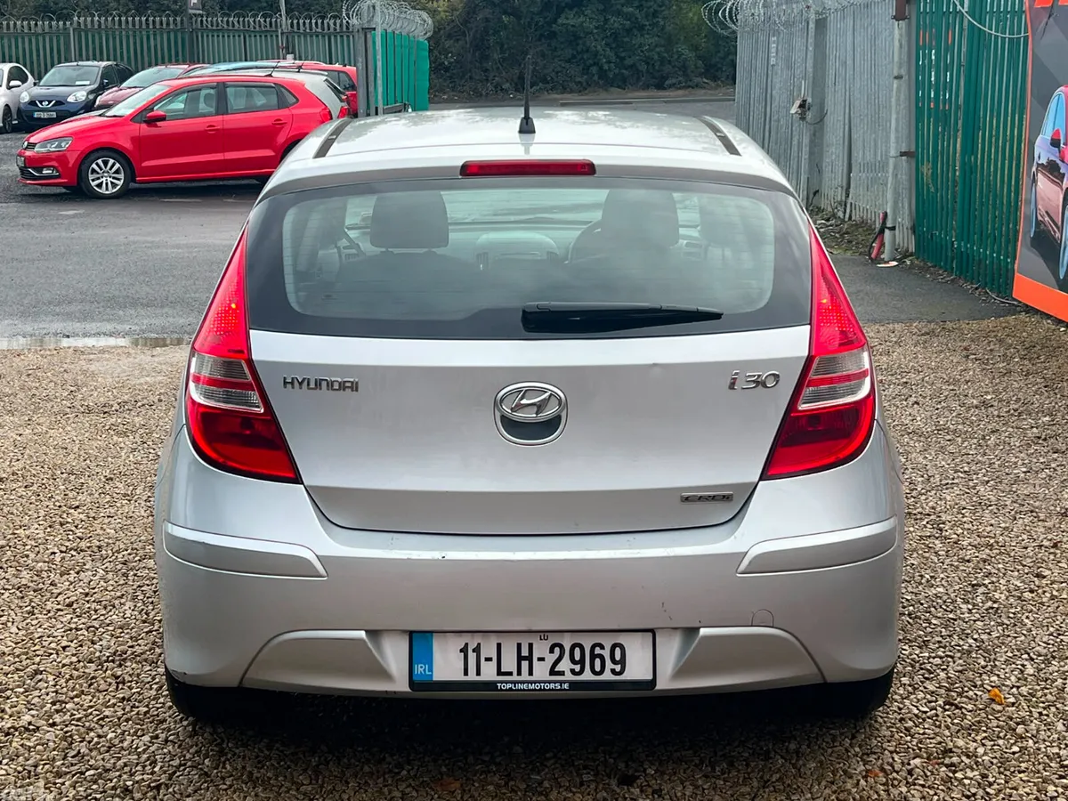 Hyundai i30 Hatchback, Diesel, 2011, Silver