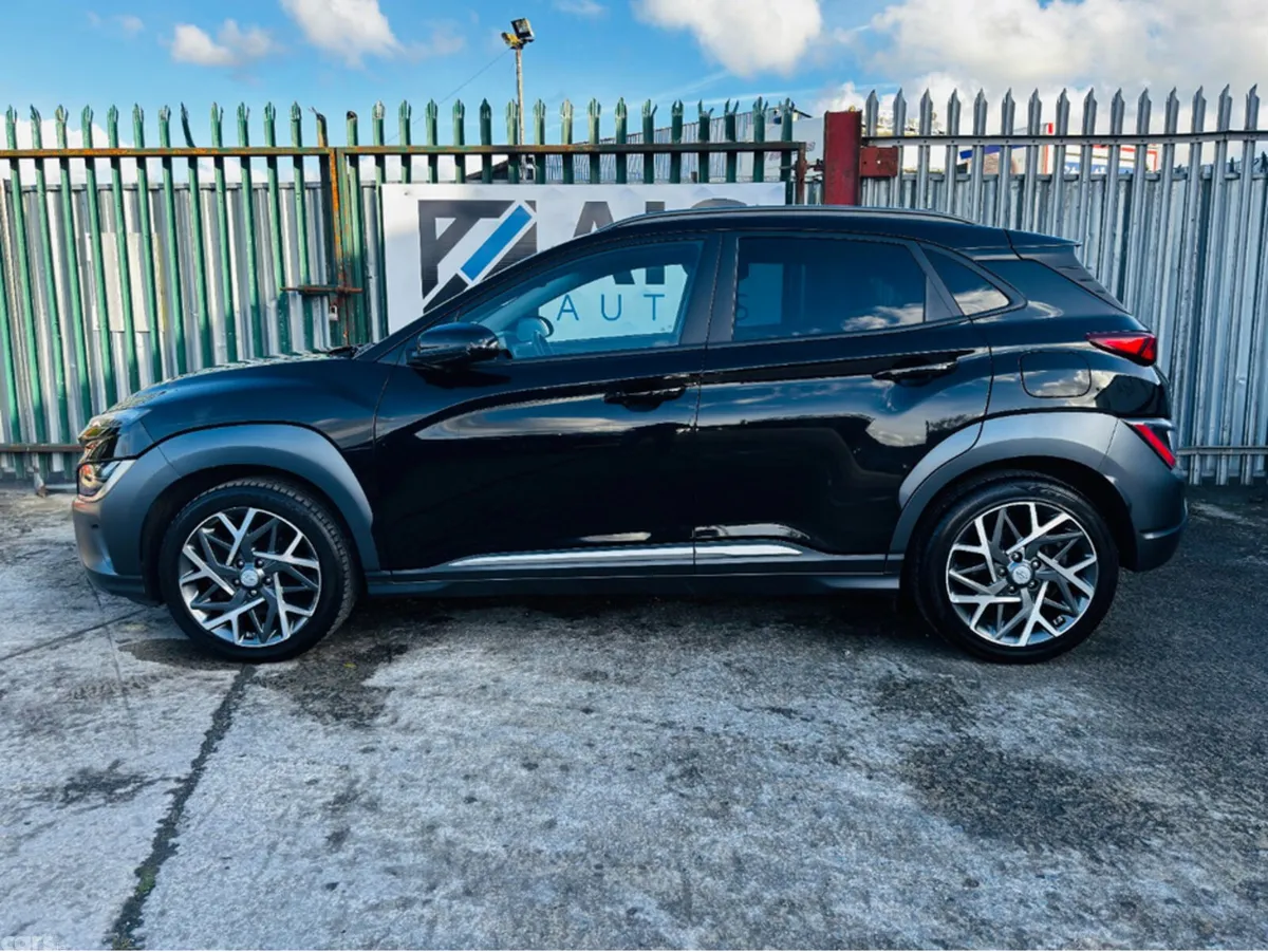 Hyundai KONA SUV, Petrol Hybrid, 2021, Black