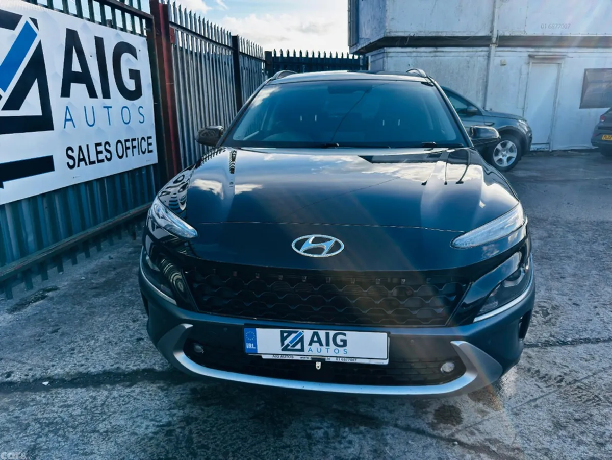 Hyundai KONA SUV, Petrol Hybrid, 2021, Black