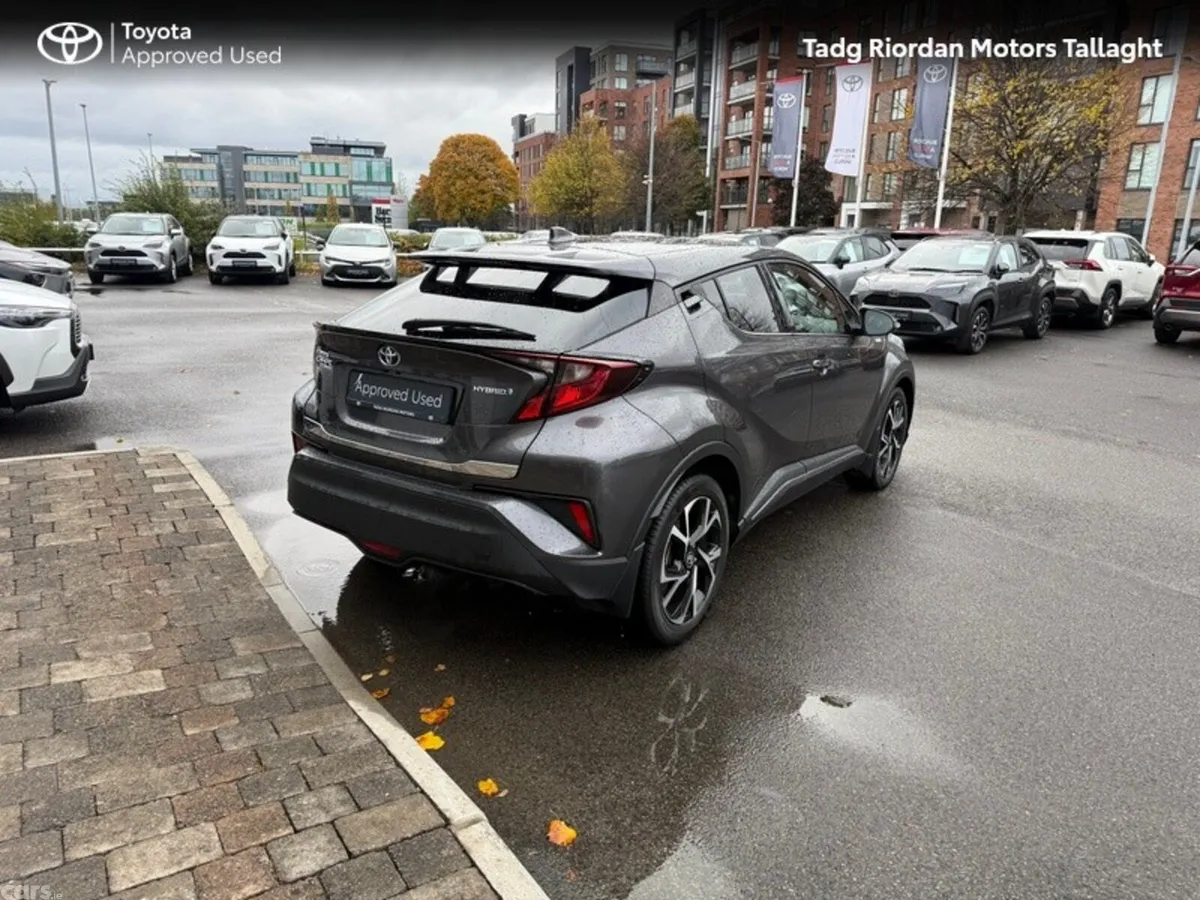 Toyota C-HR SUV, Petrol Hybrid, 2021, Grey