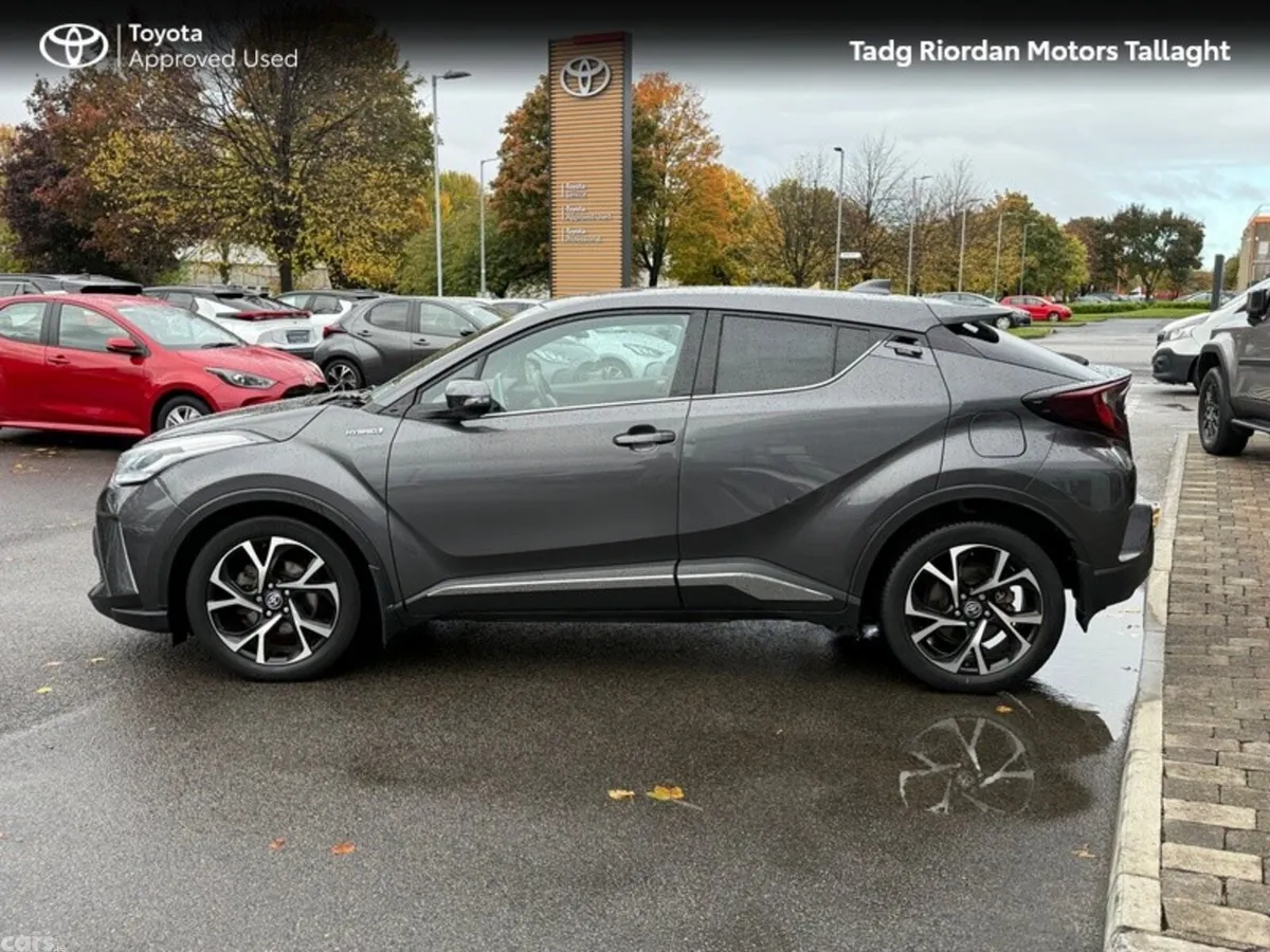 Toyota C-HR SUV, Petrol Hybrid, 2021, Grey
