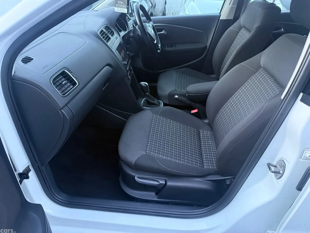 Volkswagen Polo Hatchback, Petrol, 2015, White