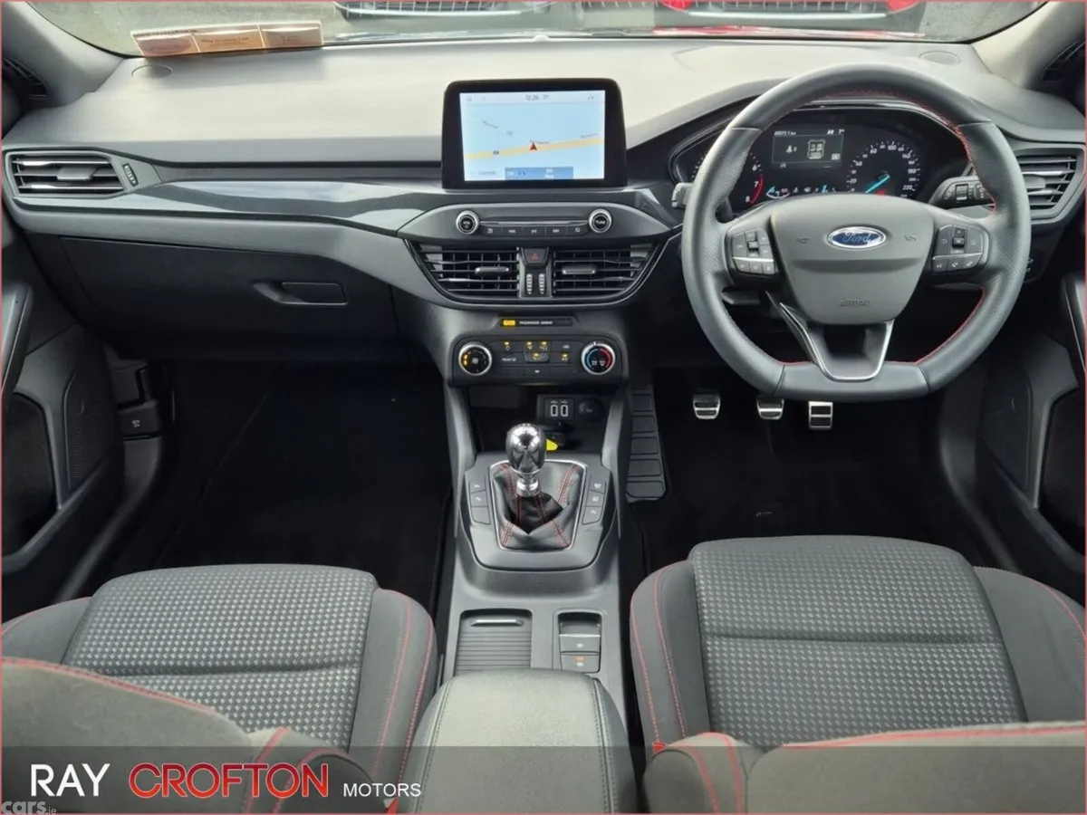 Ford Focus Hatchback, Petrol Hybrid, 2021, Grey