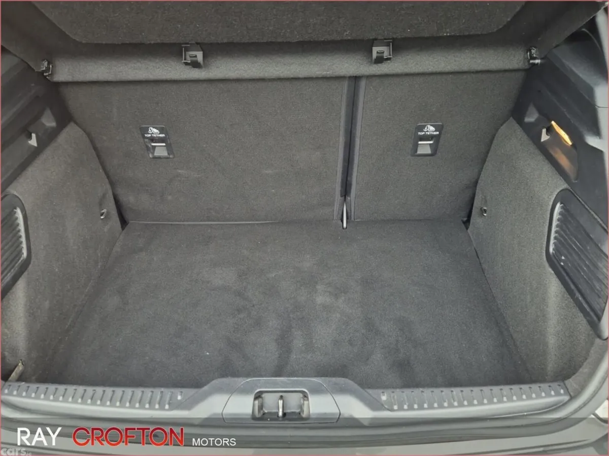 Ford Focus Hatchback, Petrol Hybrid, 2021, Grey