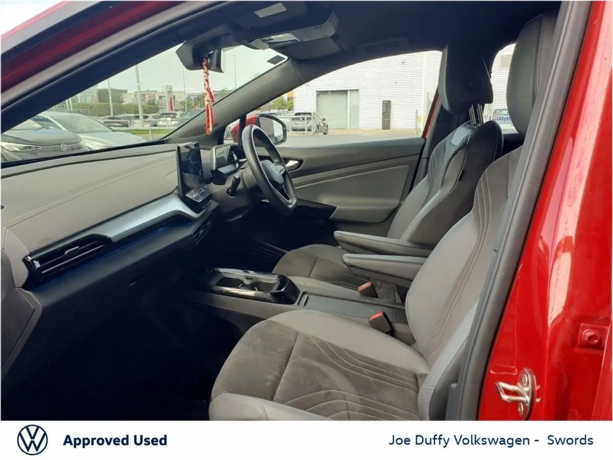 Volkswagen ID.4 Estate, Electric, 2024, Red