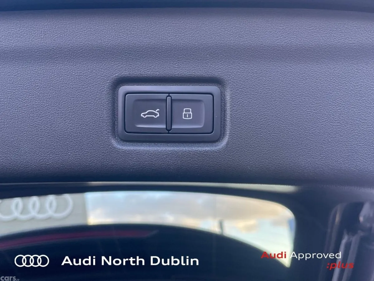 Audi Q6 e-tron SUV, Electric, 2025, Grey