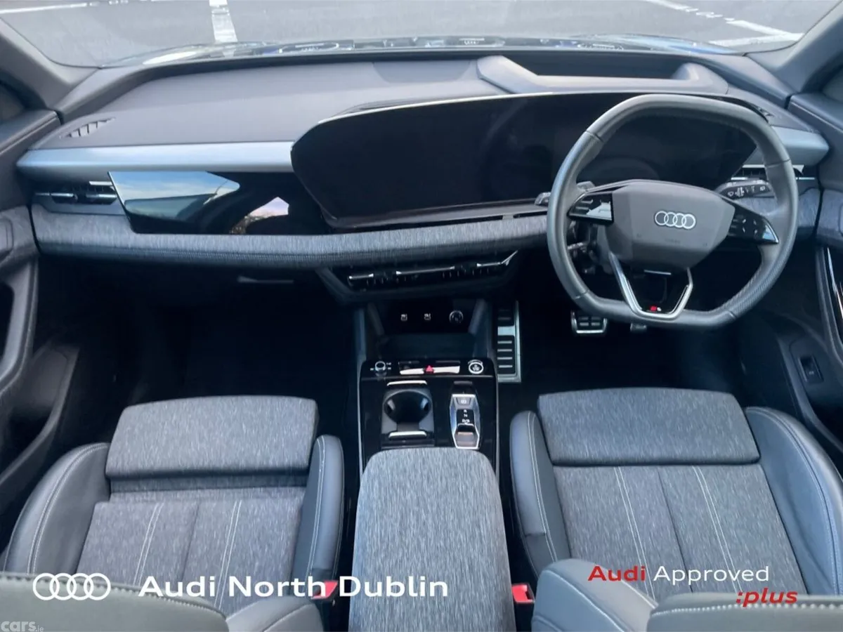 Audi Q6 e-tron SUV, Electric, 2025, Grey