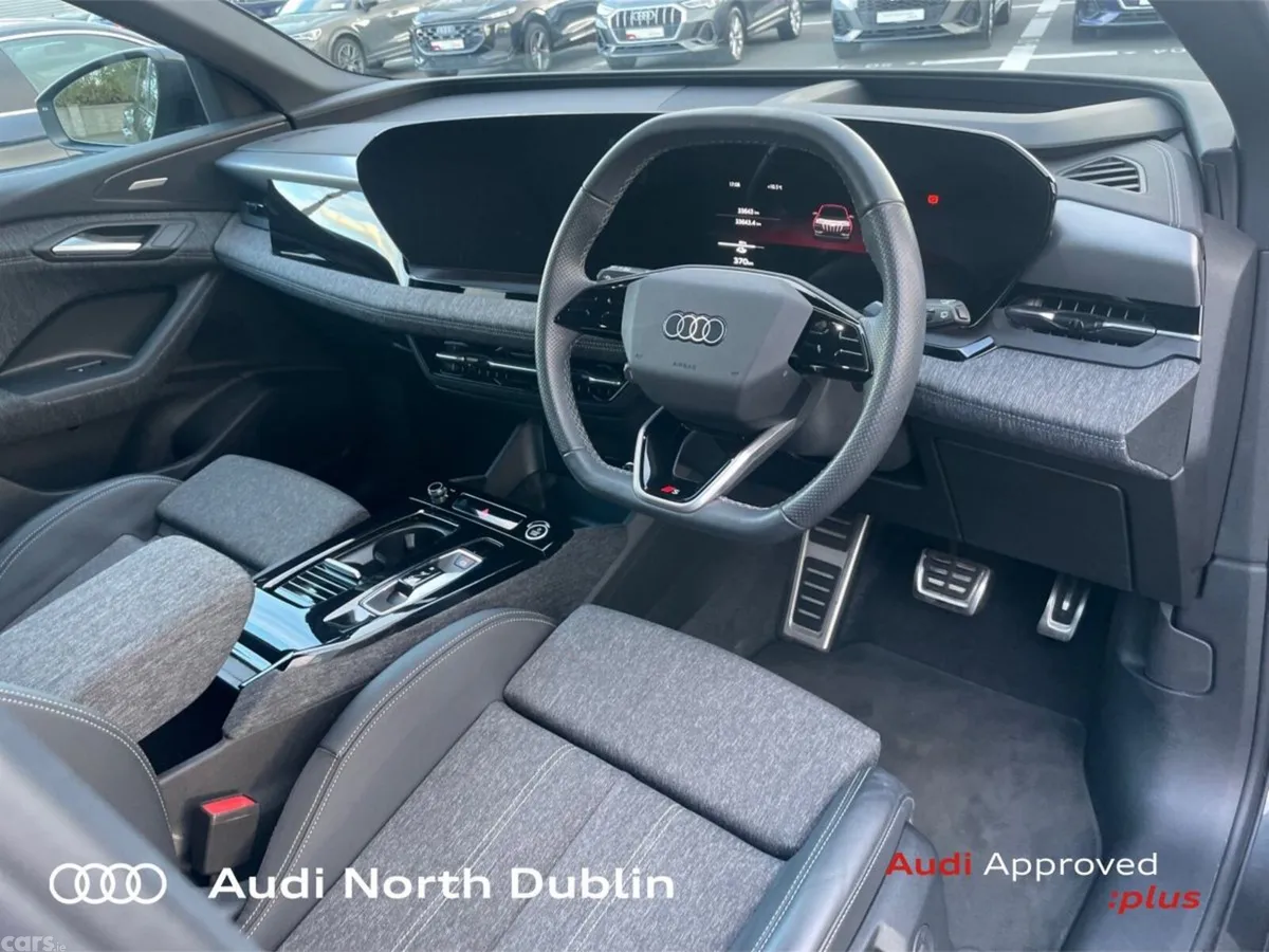 Audi Q6 e-tron SUV, Electric, 2025, Grey