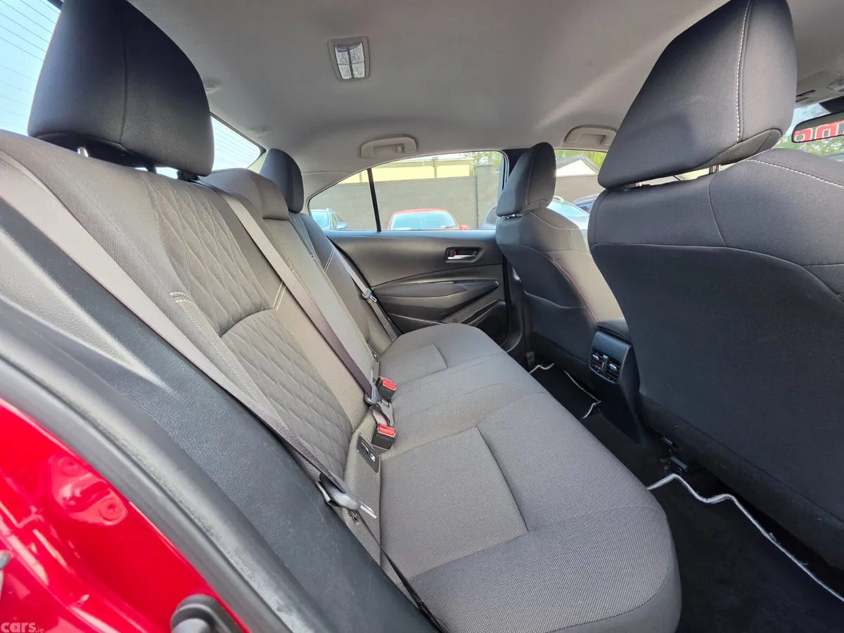 Toyota Corolla Saloon, Petrol Hybrid, 2020, Red