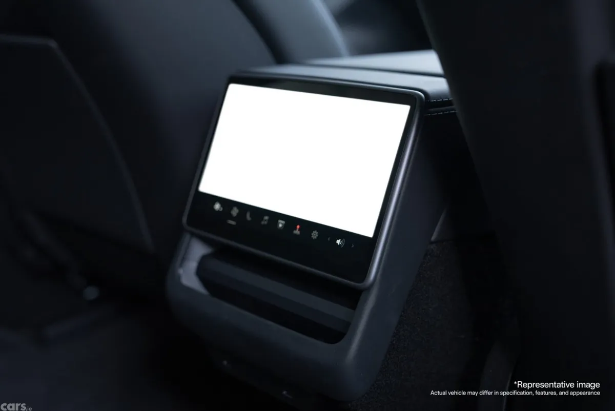 Tesla Model Y MPV, Electric, 2025, Grey