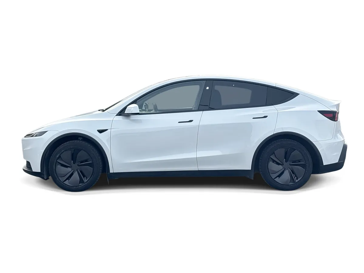 Tesla Model Y MPV, Electric, 2026, White