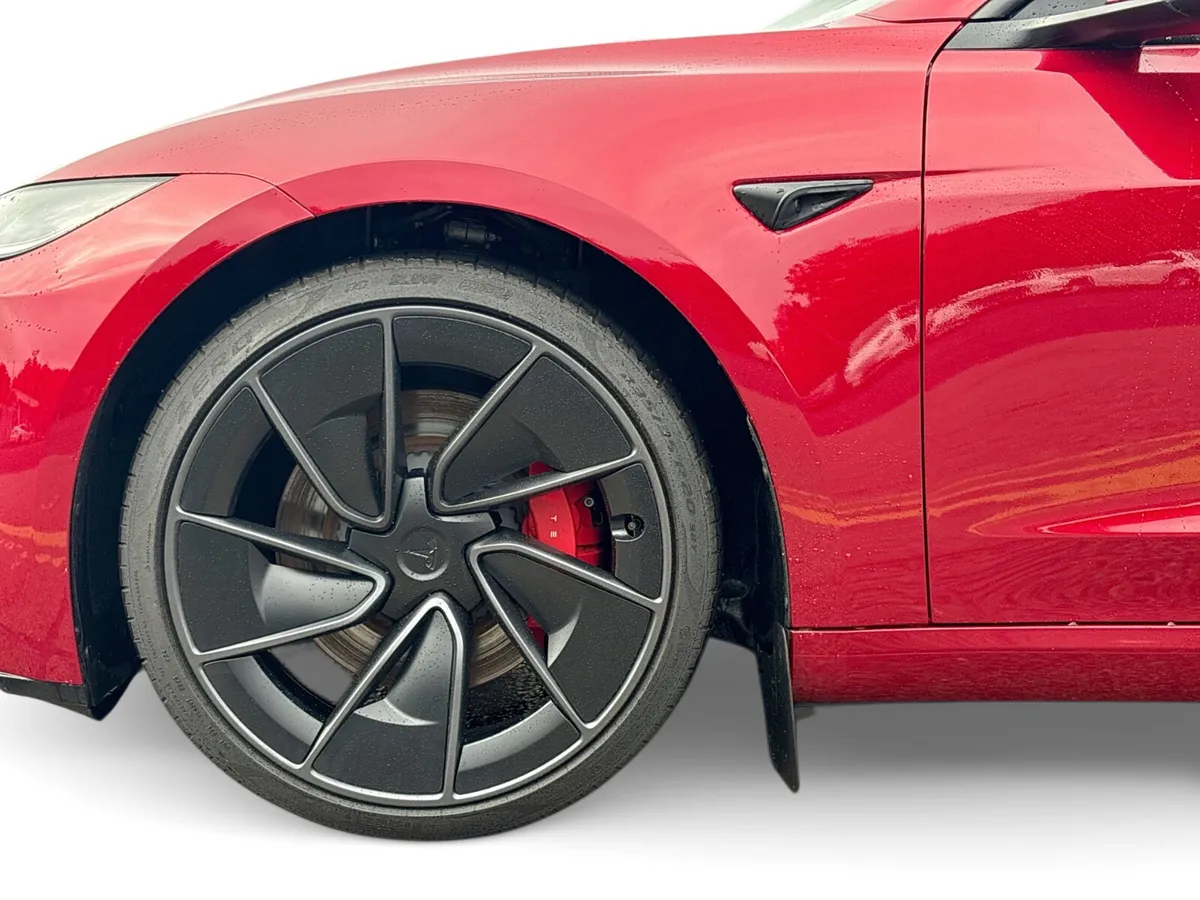 Tesla Model 3 Saloon, Electric, 2025, Red