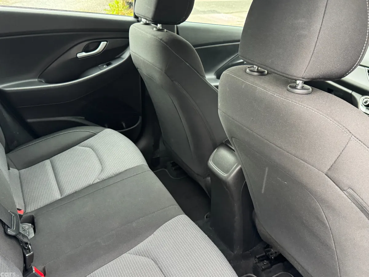 Hyundai i30 Hatchback, Diesel, 2018, Black