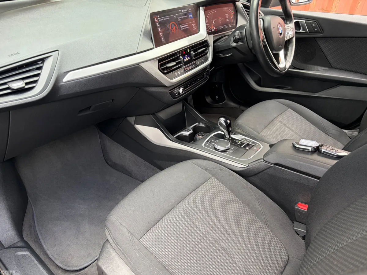 BMW 1-Series Hatchback, Diesel, 2022, Black