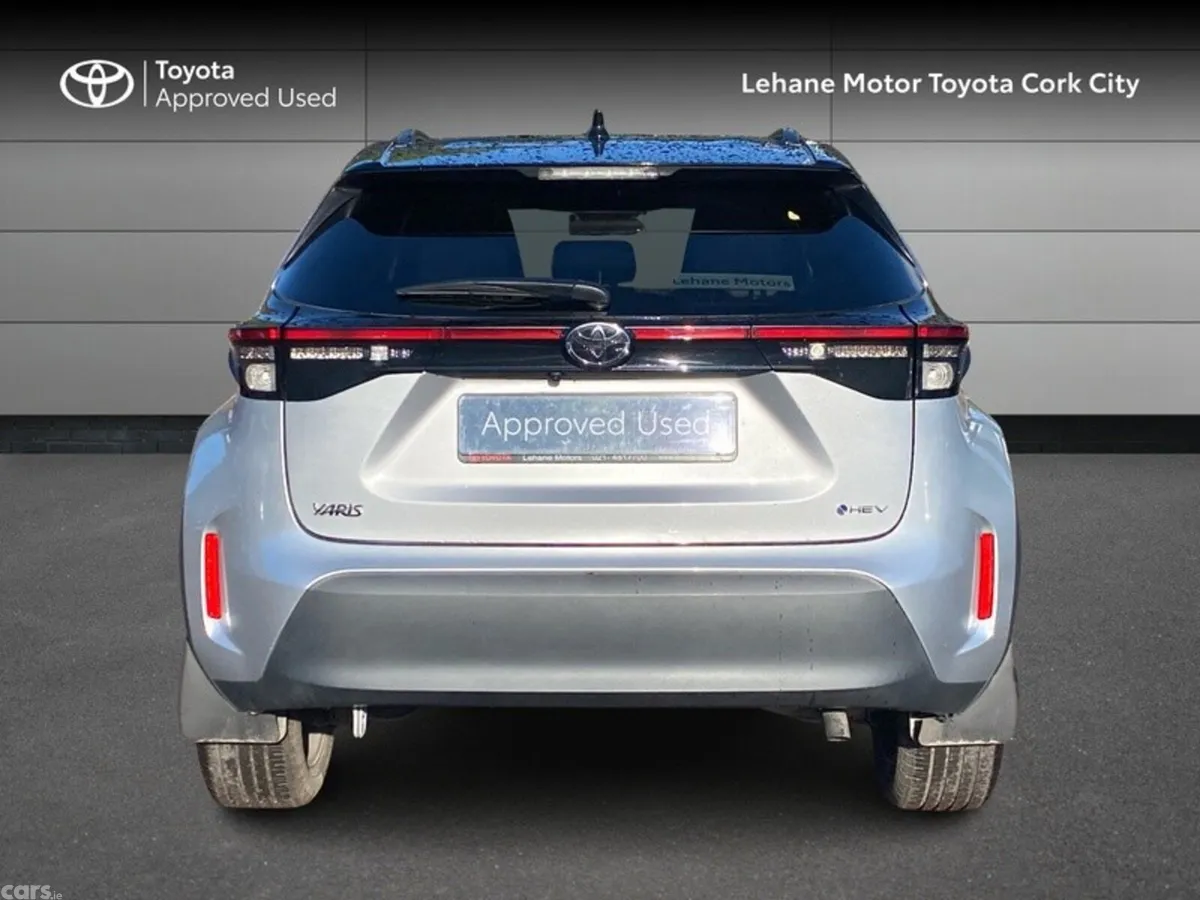 Toyota Yaris Cross Hatchback, Petrol Hybrid, 2026, Grey