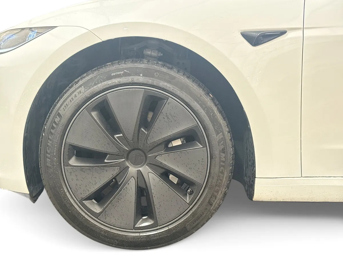 Tesla Model 3 Saloon, Electric, 2024, White