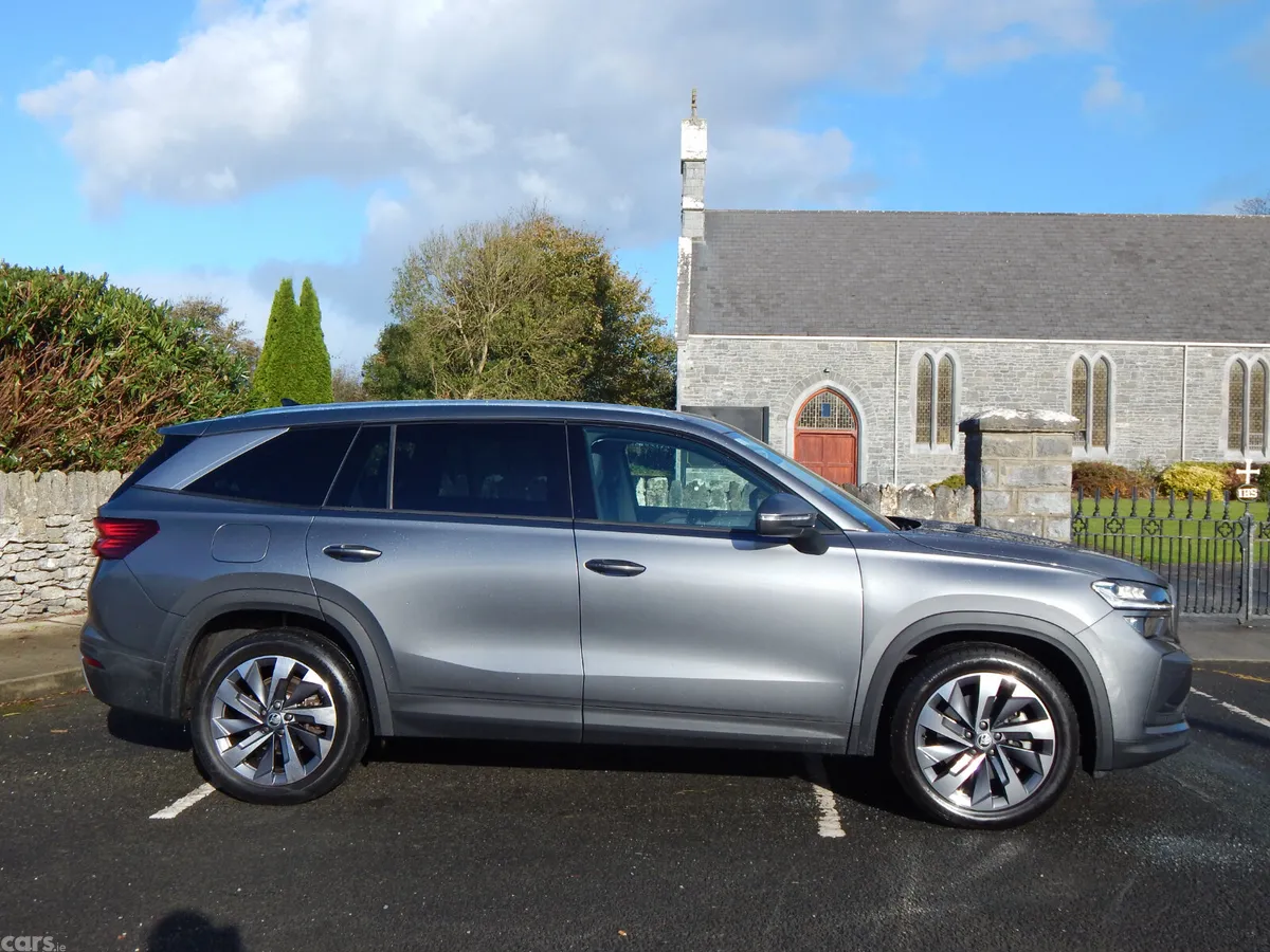 Skoda Kodiaq SUV, Diesel, 2024, Grey