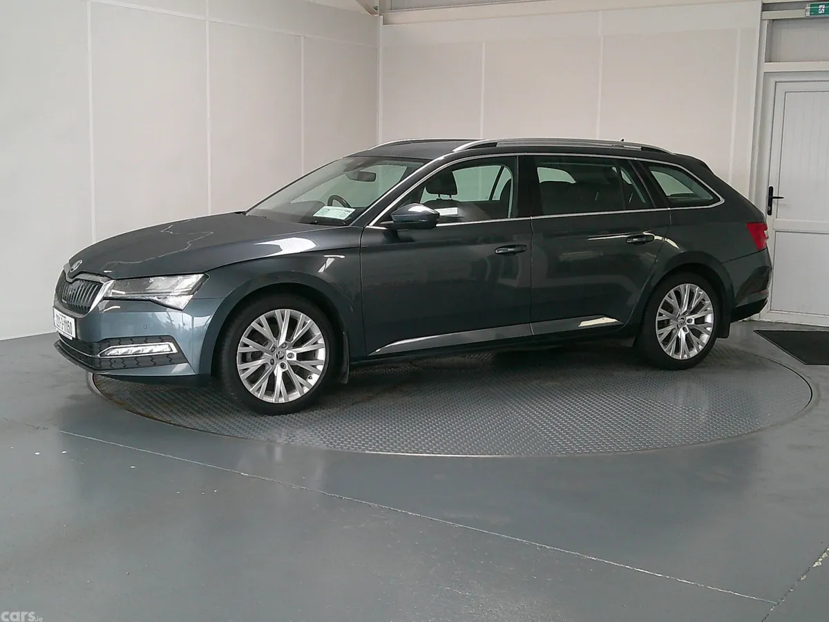 Skoda Superb Estate, Diesel, 2022, Grey
