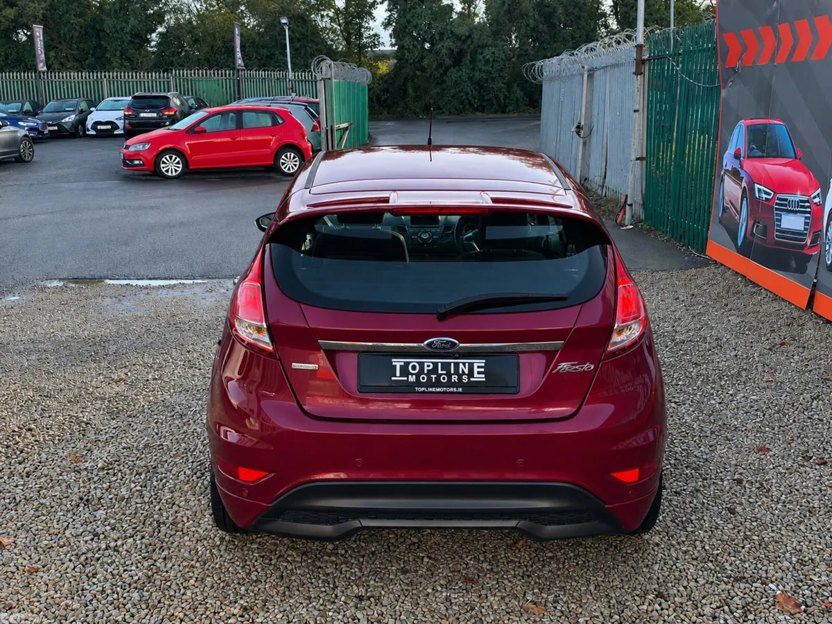 Ford Fiesta Hatchback, Petrol, 2015, Other