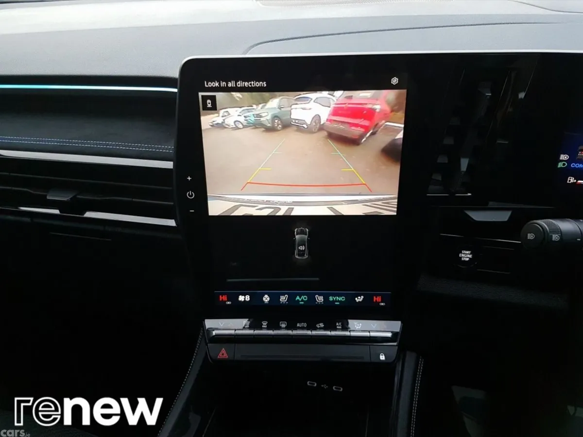 Renault Austral SUV, Petrol Hybrid, 2025, White
