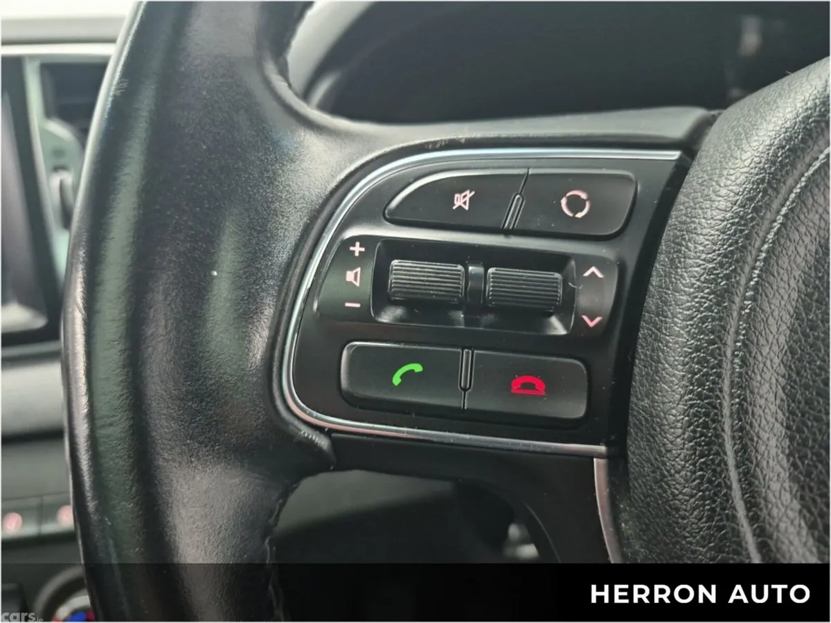 Kia Sportage SUV, Diesel, 2016, Green