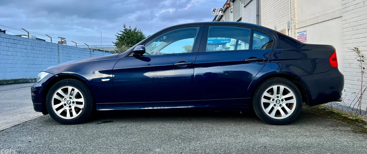 BMW 3-Series Saloon, Petrol, 2007, Blue